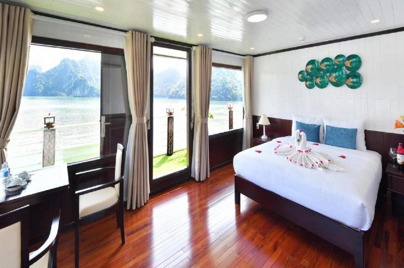 Hotel Halong Sapphire Cruises Ha Long Exterior foto